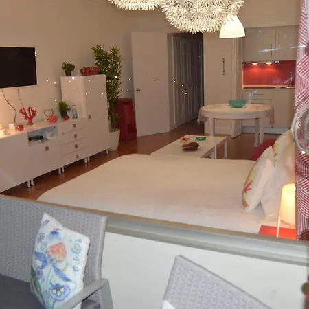 Romantic By Ethnic Ocean