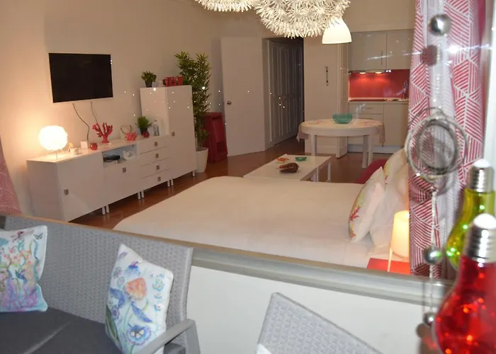 Romantic By Ethnic Ocean